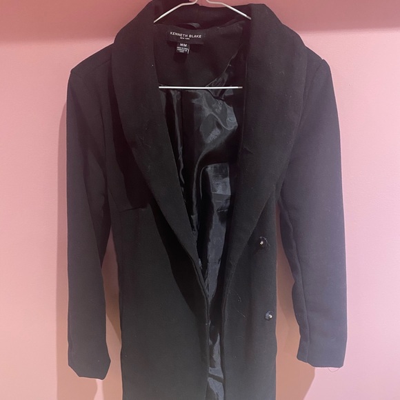 Black coat - Picture 1 of 2